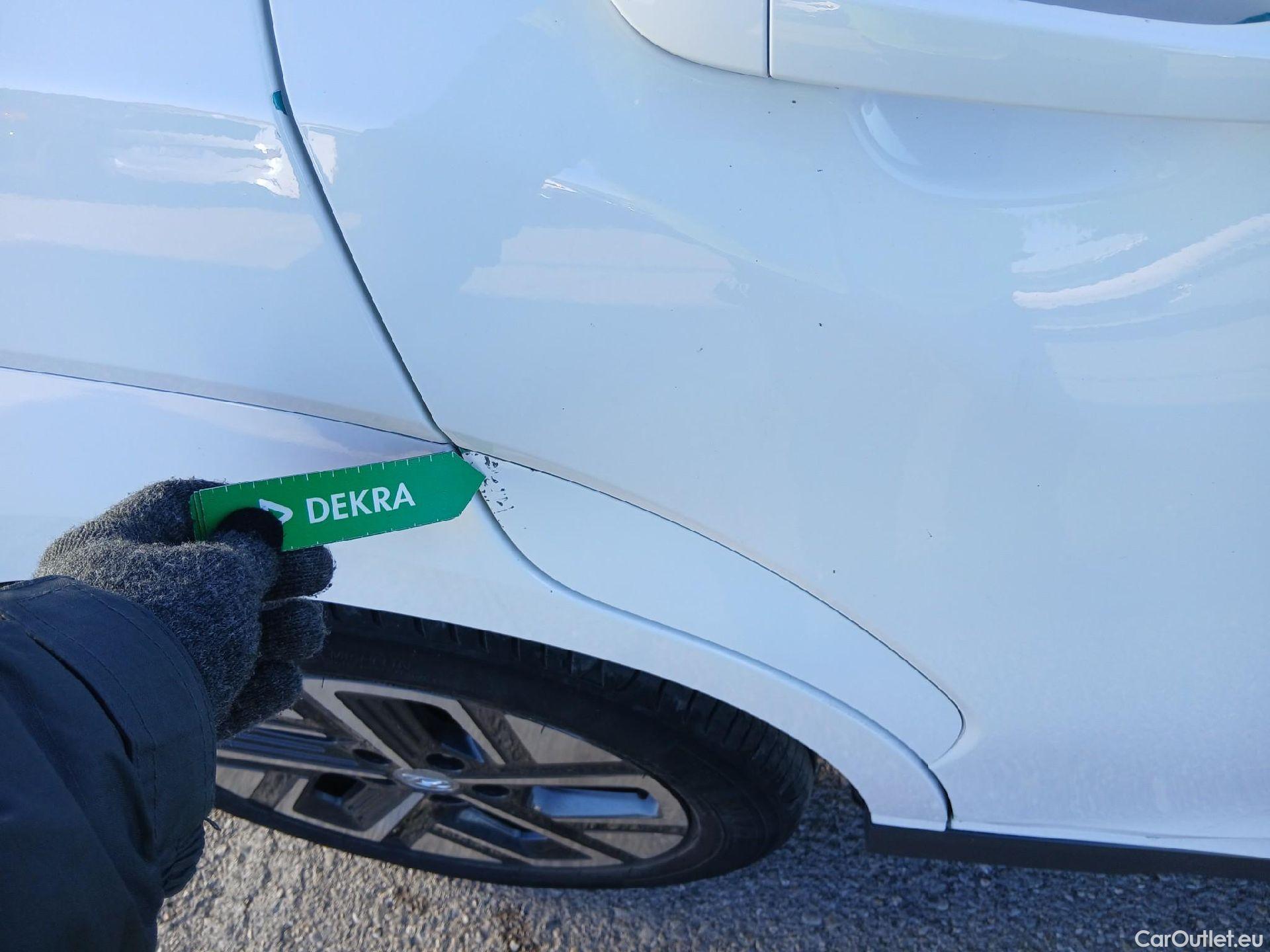  Hyundai  Konna HYUNDAI Kona / 2020 / 5P / todoterreno 100kW EV Maxx #31