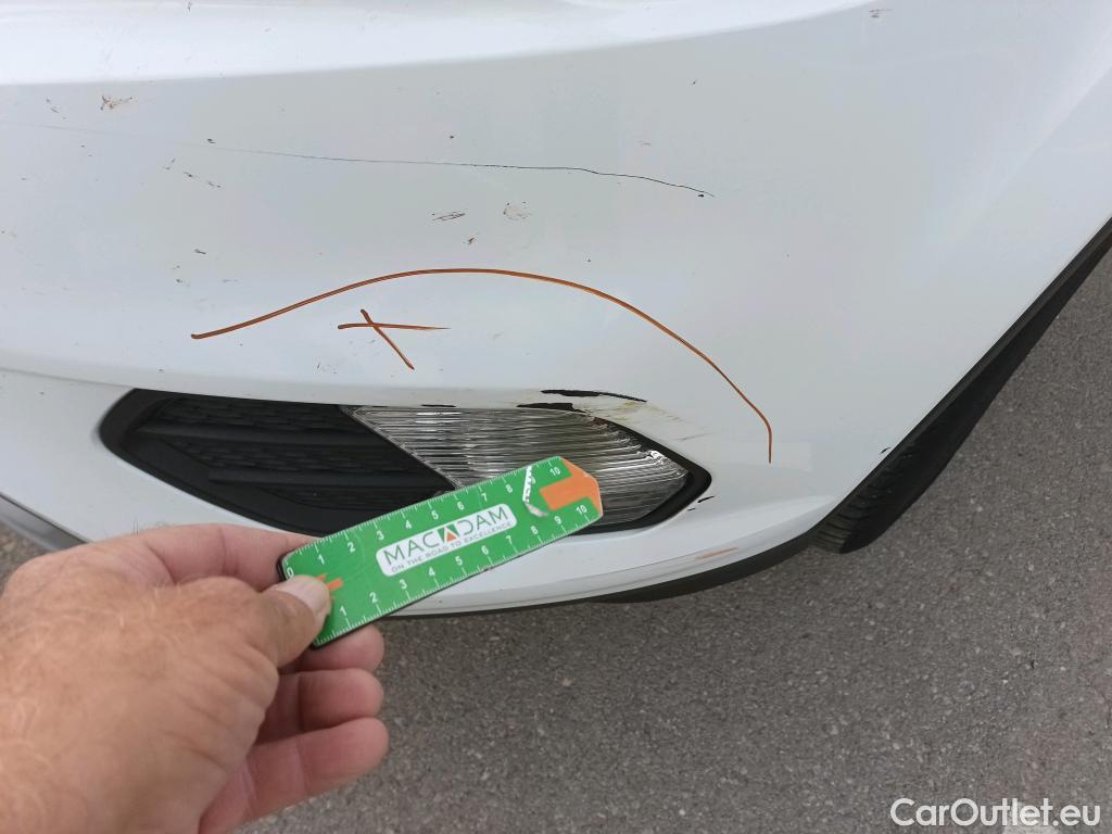  Ford  Kuga FORD  / 2016 / 5P / todoterreno 1.5 EcoBoost 88kW 4x2 Trend+ (CX) #23