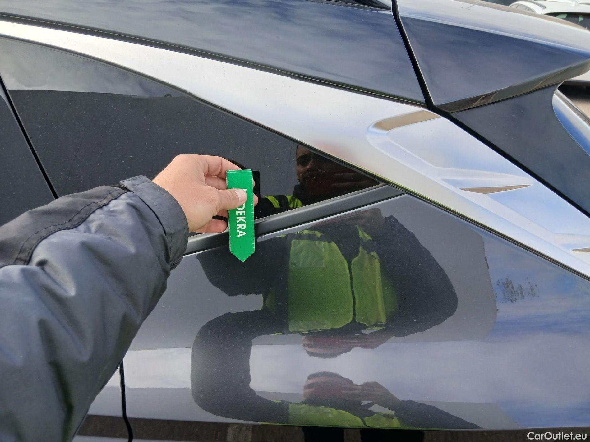  Hyundai  Tucson HYUNDAI  / 2020 / 5P / todoterreno 1.6 TGDI PHEV 195kW Tecno Sky Auto 4x4 #17