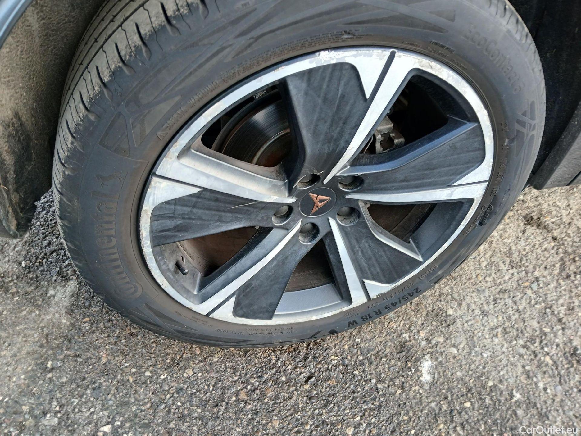  Cupra  Formentor CUPRA  / 2020 / 5P / todoterreno 1.4 e-Hybrid 150kW (204 CV) DSG (AC) #39