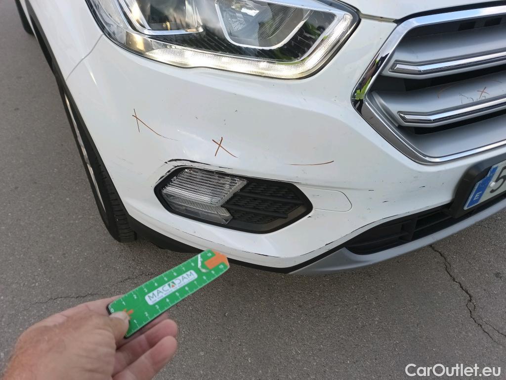  Ford  Kuga FORD  / 2016 / 5P / todoterreno 1.5 EcoBoost 88kW 4x2 Trend+ (CX) #21