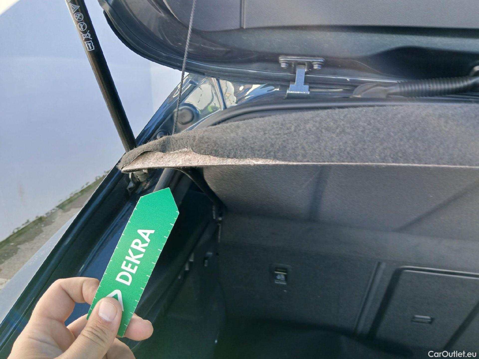  Cupra  Formentor CUPRA  / 2020 / 5P / todoterreno 1.4 e-Hybrid 150kW (204 CV) DSG (AC) #3