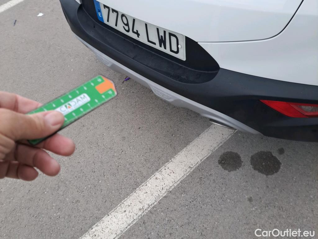  KIA  STONIC KIA  / 2017 / 5P / todoterreno 1.0 T-GDi 88kW (120CV) MHEV iMT Drive #19