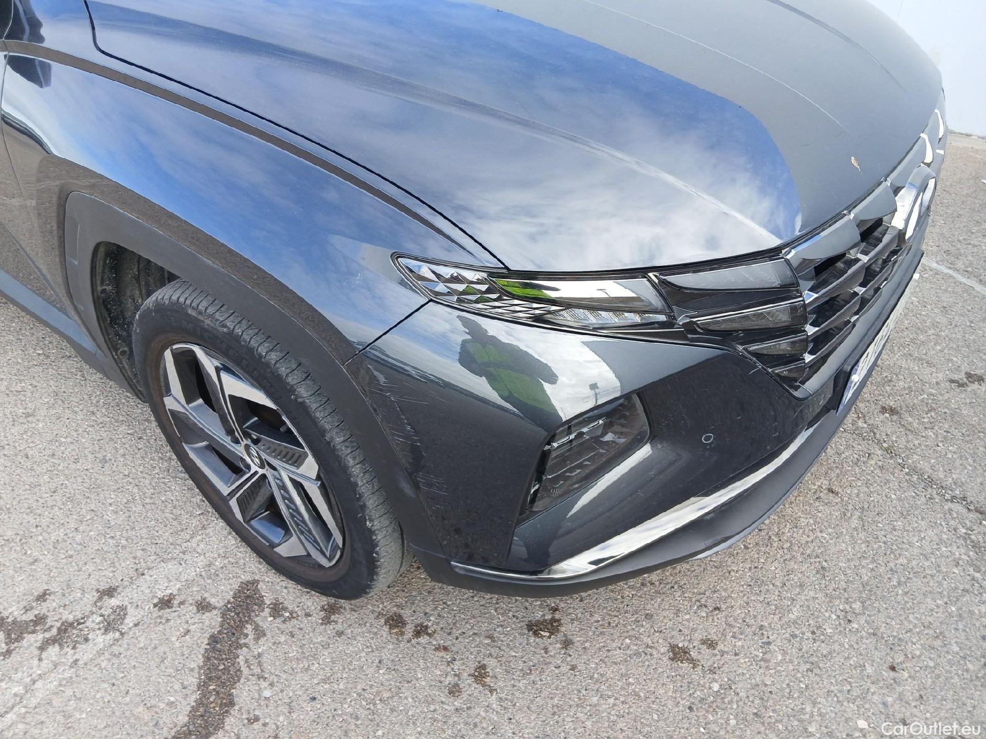  Hyundai  Tucson HYUNDAI  / 2020 / 5P / todoterreno 1.6 TGDI PHEV 195kW Tecno Sky Auto 4x4 #4