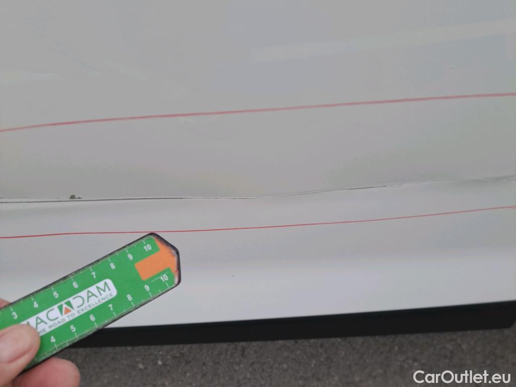  KIA  STONIC KIA  / 2017 / 5P / todoterreno 1.0 T-GDi 88kW (120CV) MHEV iMT Drive #2