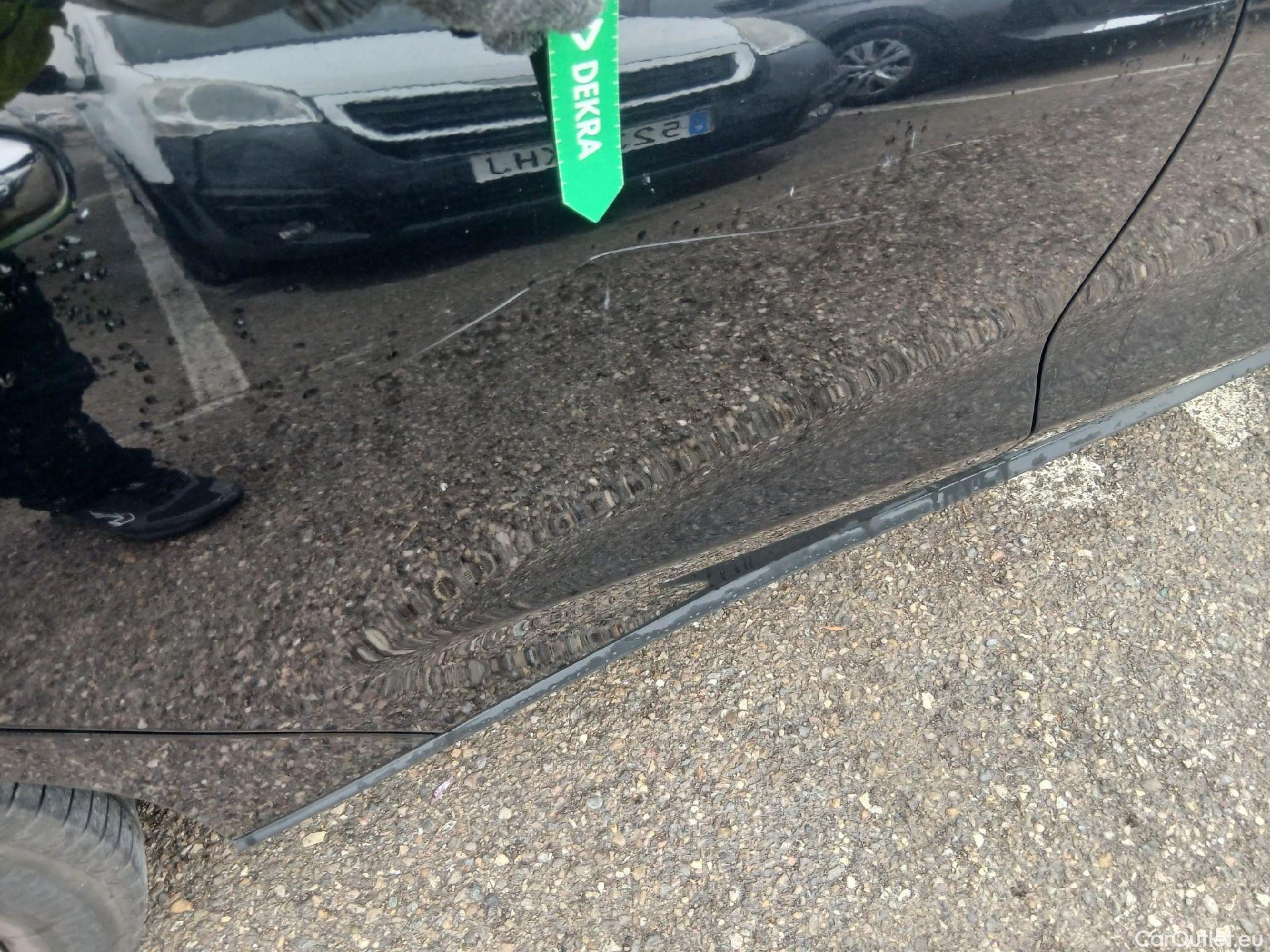  Ford  Focus FORD  / 2018 / 5P / berlina con portón 2.0 Ecoblue 110kW Titanium Auto #13