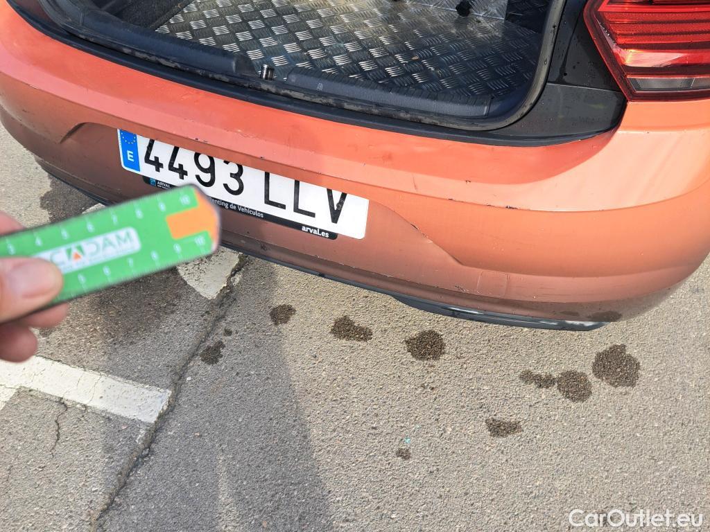  Volkswagen  Polo VOLKSWAGEN  / 2017 / 5P / berlina con portón Edition 1.0 59kW (80CV) #9