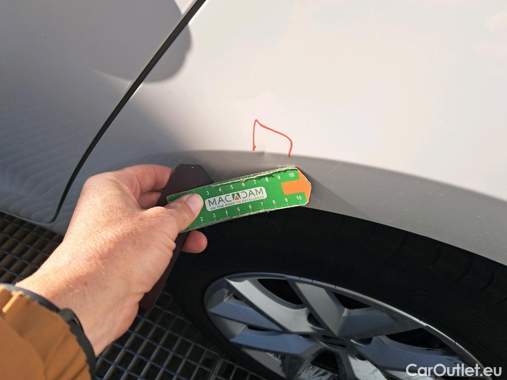  Seat  Leon SEAT Nuevo León / 2020 / 5P / familiar SP 2.0 TDI 85kW Style Go(SP) #25