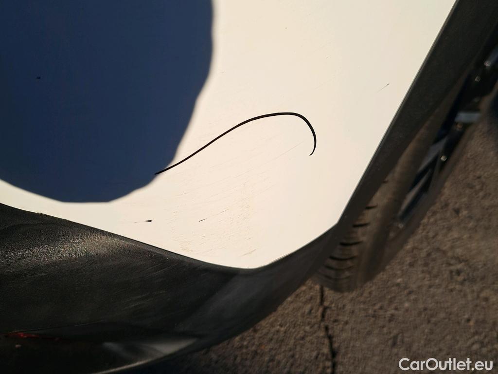  Peugeot  2008 PEUGEOT  / 2019 / 5P / todoterreno Allure Pack BlueHDI 81kW (110CV) #11