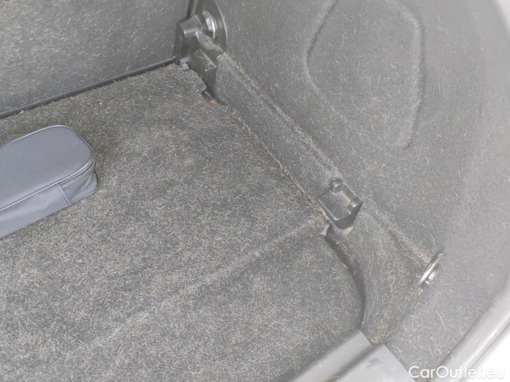  Mini  Cooper MINI MINI / 2014 / 5P / berlina con portón ONE 5 PUERTAS (CX) #13