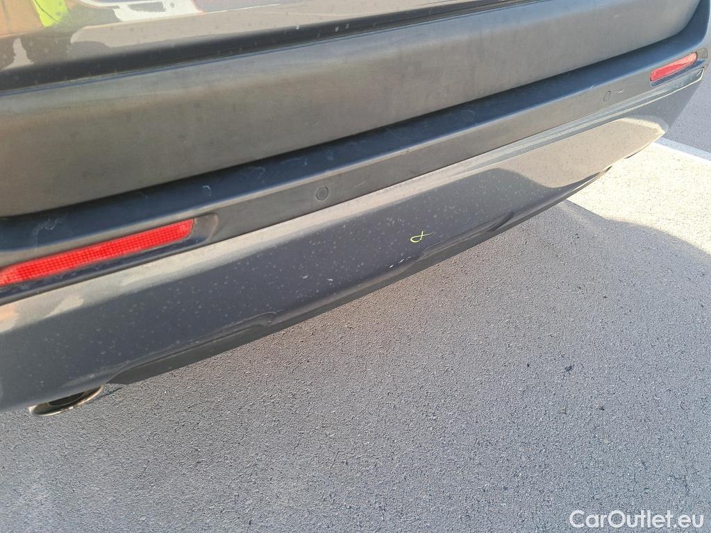  Toyota  RAV4 TOYOTA  / 2018 / 5P / todoterreno 2.5l 220H Advance #23