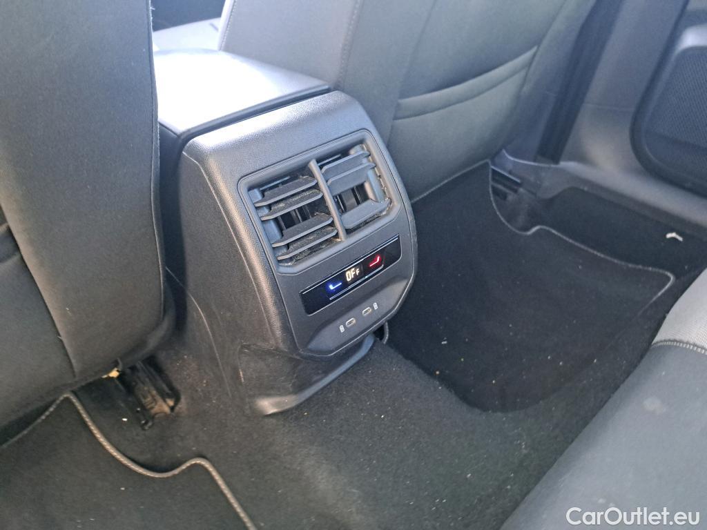  Seat  Leon SEAT Nuevo León / 2020 / 5P / familiar SP 2.0 TDI 85kW Style Go(SP) #22