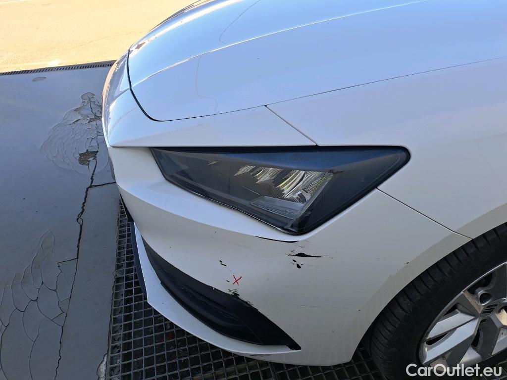  Seat  Leon SEAT Nuevo León / 2020 / 5P / familiar SP 2.0 TDI 85kW Style Go(SP) #18