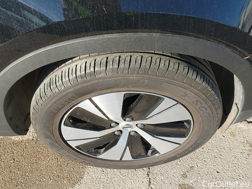  Volvo  XC 40 VOLVO XC40 / 2017 / 5P / todoterreno 1.5 T5 Twin Recharge Inscription Ex Auto #6