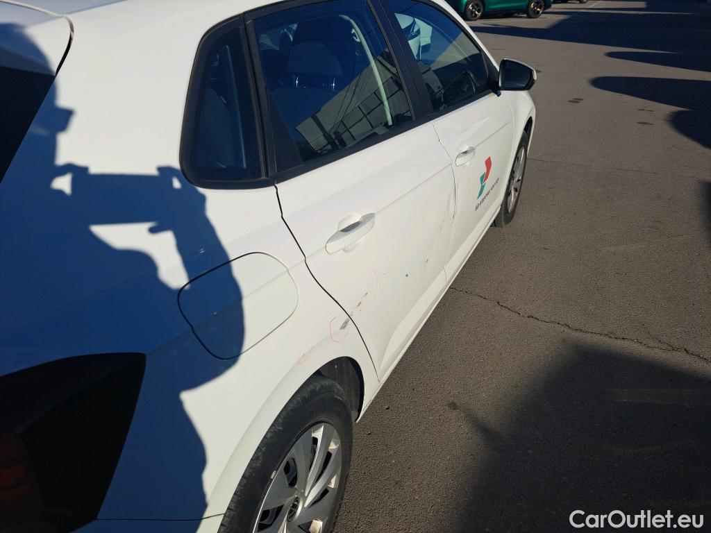  Volkswagen  Polo VOLKSWAGEN  / 2021 / 5P / berlina con portón  1.0 TSI 70kW (95CV) #8