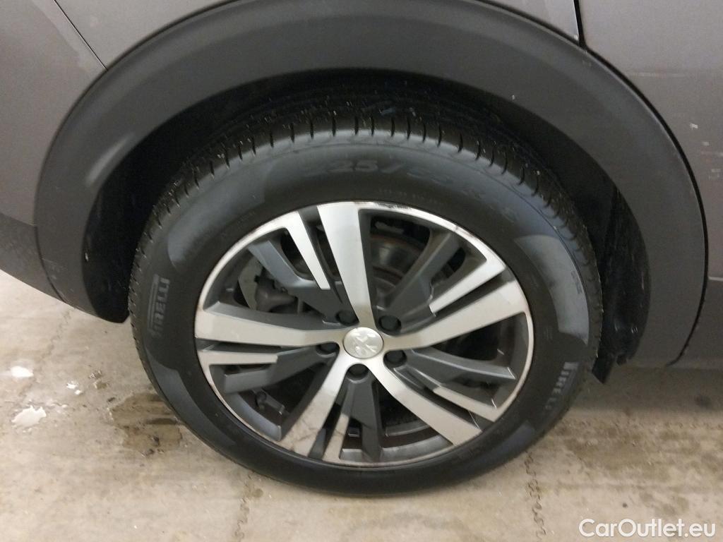  Peugeot  3008 PEUGEOT  / 2020 / 5P / todoterreno 1.5 BlueHDi 96kW (130CV) S&S Allure EAT8 #9