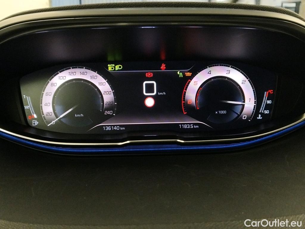  Peugeot  3008 PEUGEOT  / 2020 / 5P / todoterreno 1.5 BlueHDi 96kW (130CV) S&S GT #12