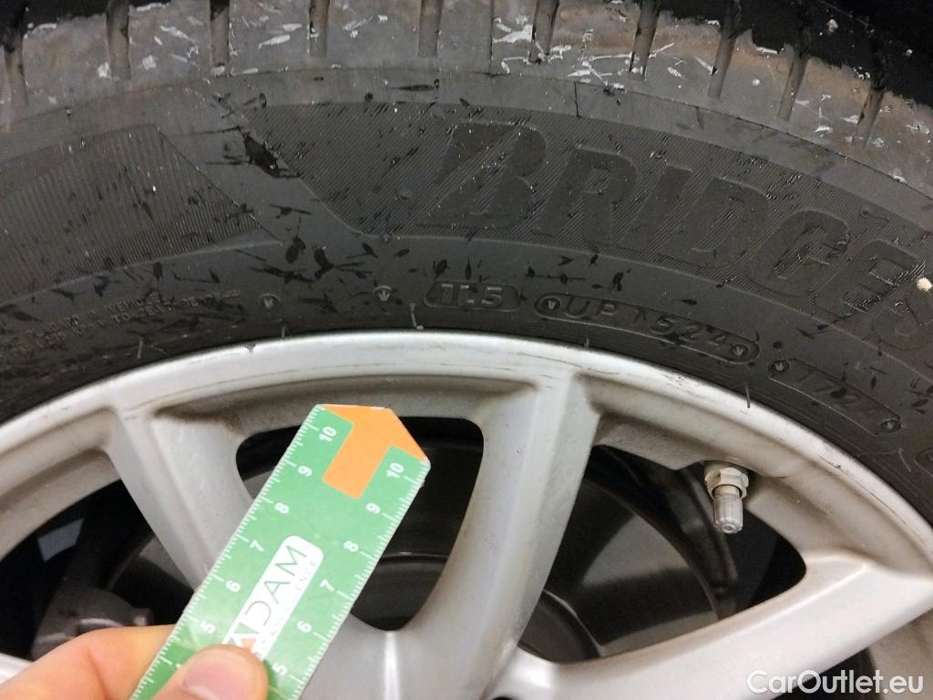  Bmw  X1 BMW  / 2019 / 5P / todoterreno sDrive16d Business #14