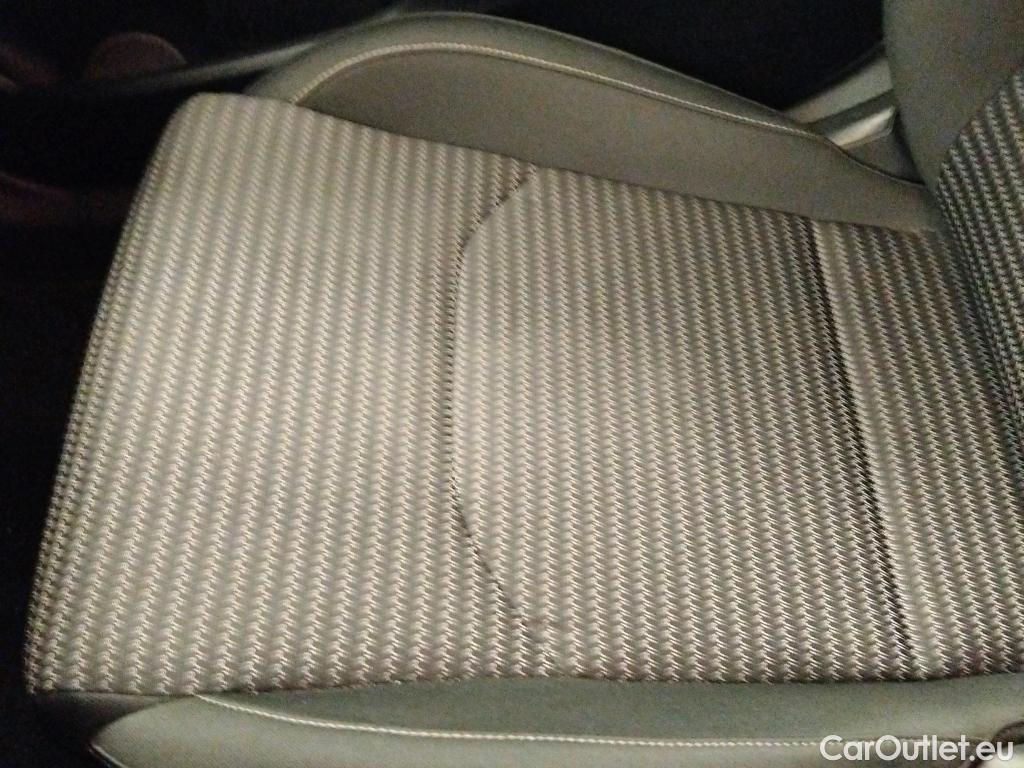  KIA  XCeed KIA  / 2019 / 5P / todoterreno 1.0 T-GDi Drive 88kW (120CV) #6