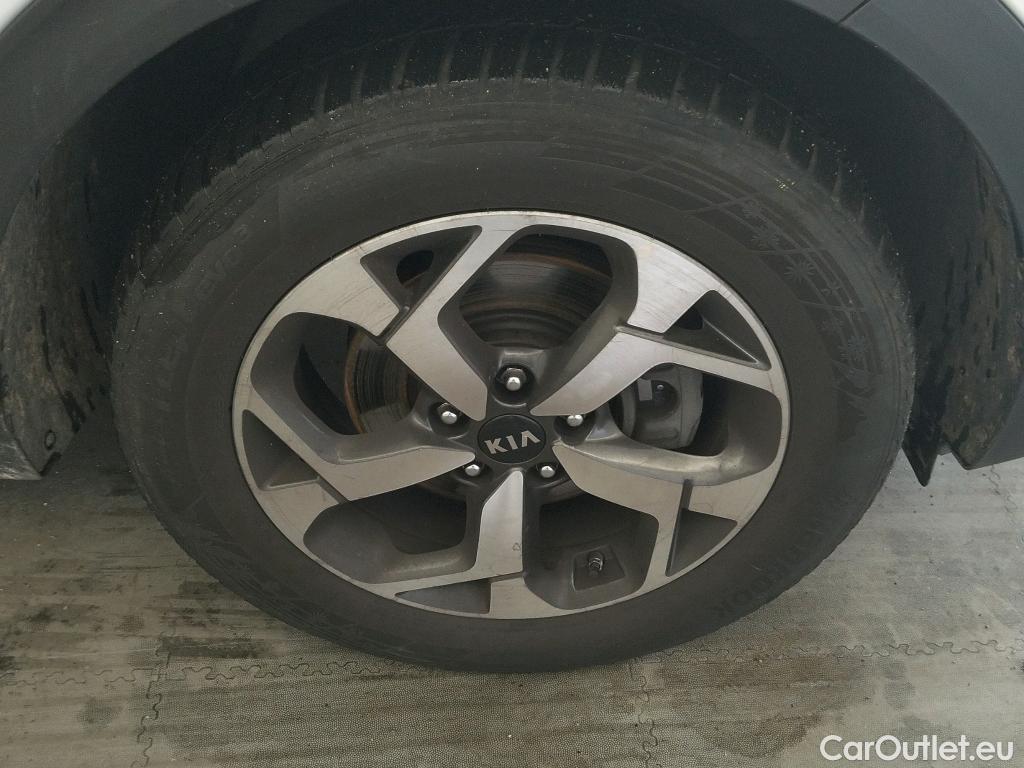  KIA  Sportage KIA  / 2018 / 5P / todoterreno 1.6 MHEV Business 100kW (136CV) 4x4 #3