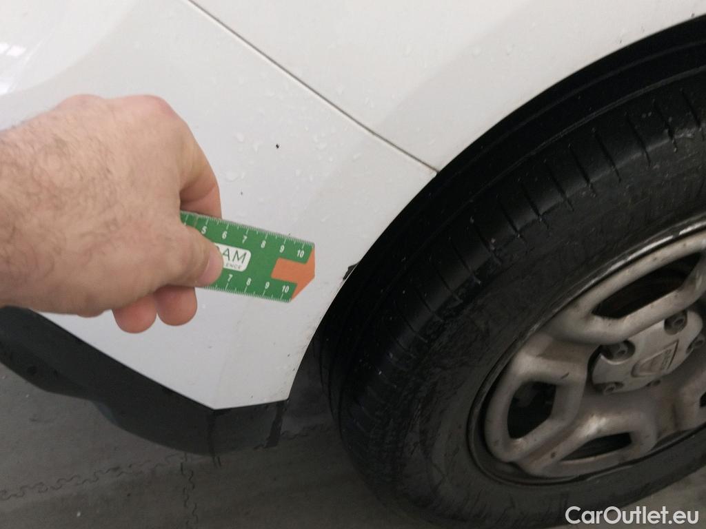  Dacia  Duster DACIA  / 2018 / 5P / todoterreno Essential Blue dCi 85kW (115CV) 4X4 #14