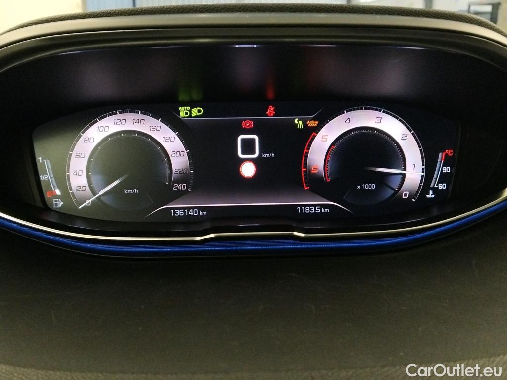  Peugeot  3008 PEUGEOT  / 2020 / 5P / todoterreno 1.5 BlueHDi 96kW (130CV) S&S GT #11