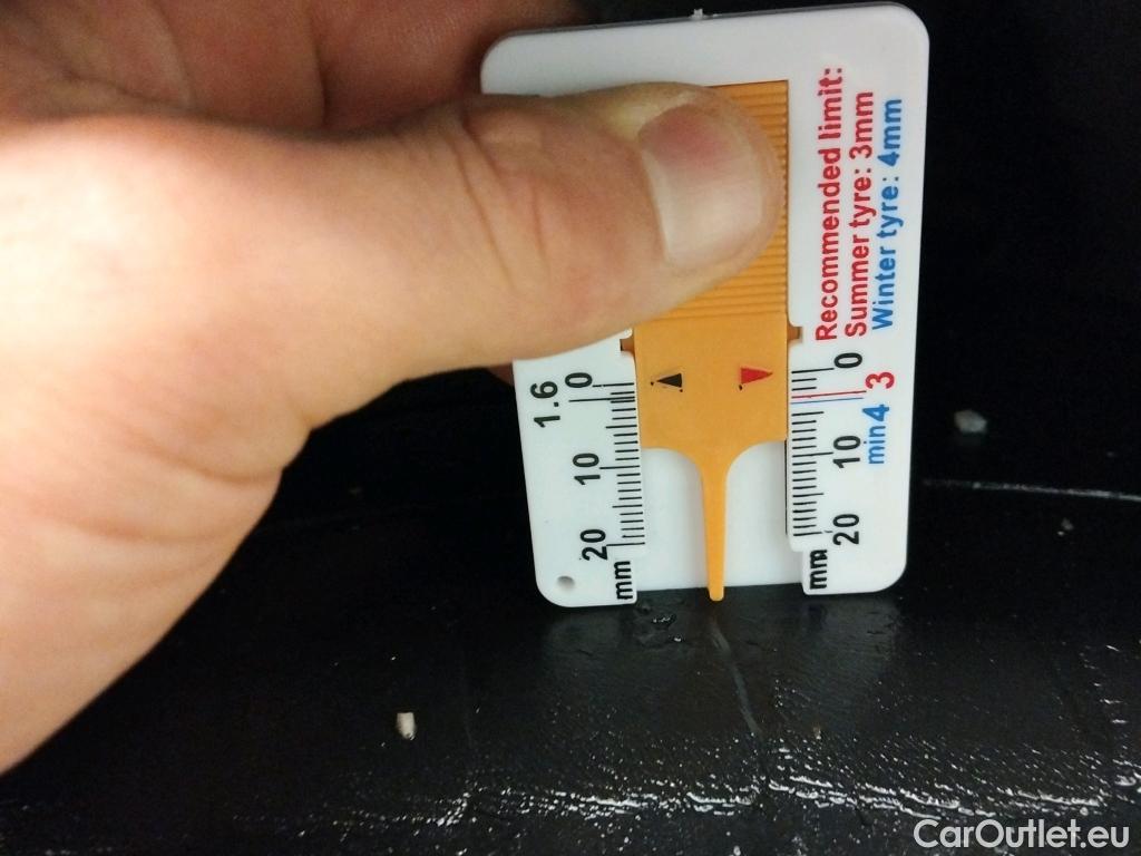  Audi  Q8 AUDI  / 2018 / 5P / todoterreno 50 TDI 210kW Black Line Plus quattro tip #7