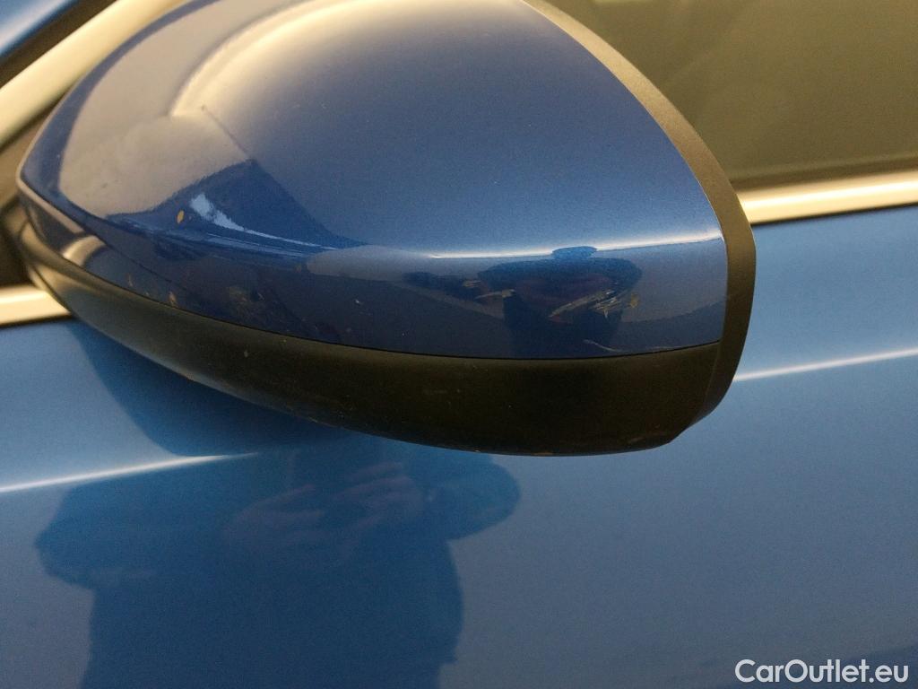  KIA  XCeed KIA  / 2019 / 5P / todoterreno 1.0 T-GDi Drive 88kW (120CV) #17