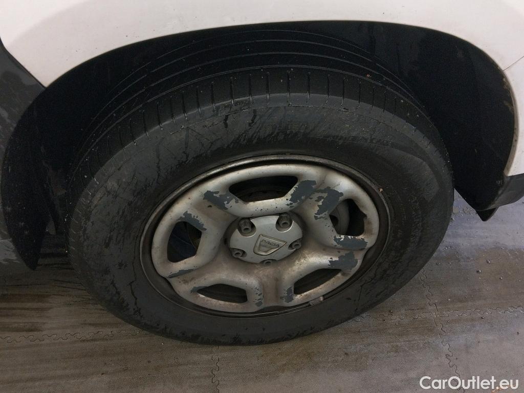  Dacia  Duster DACIA  / 2018 / 5P / todoterreno Essential Blue dCi 85kW (115CV) 4X4 #28