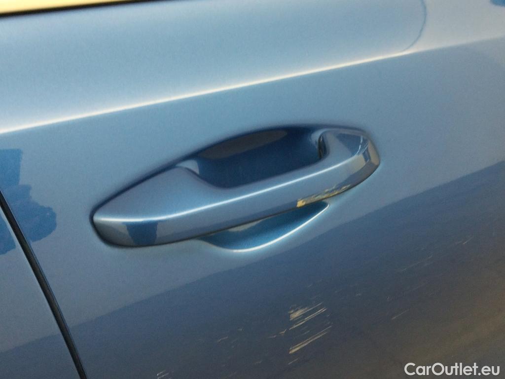  KIA  XCeed KIA  / 2019 / 5P / todoterreno 1.0 T-GDi Drive 88kW (120CV) #15