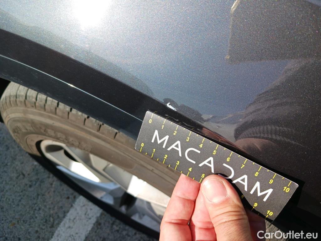  Audi  Q5 AUDI  / 2016 / 5P / todoterreno Design 35 TDI 120kW S tronic (AC) #29