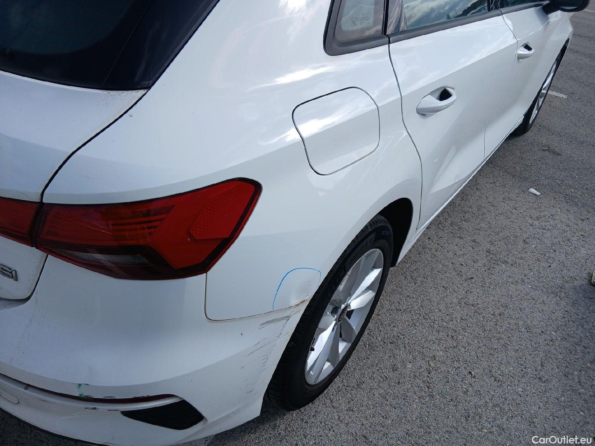  Audi  A3 AUDI  / 2020 / 5P / berlina con portón Sportback 30 TFSI 81kW (110CV) S tronic #30