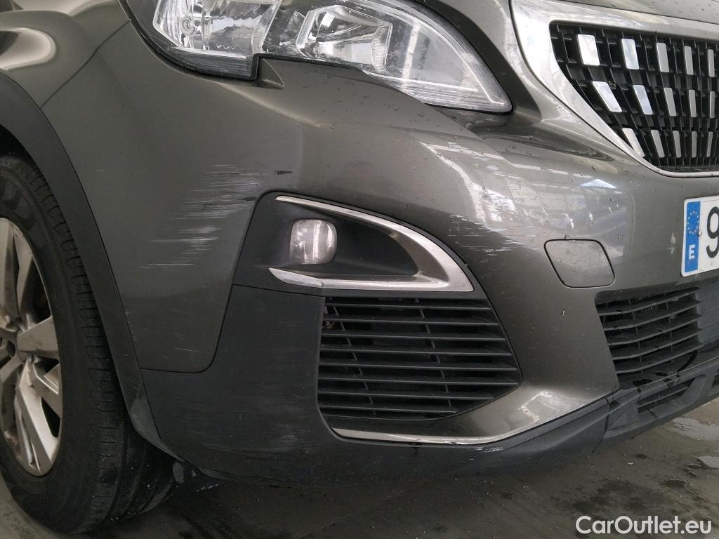  Peugeot  3008 PEUGEOT  / 2016 / 5P / todoterreno 1.5L BlueHDi 96kW (130CV) S&S Active (AC2) #35