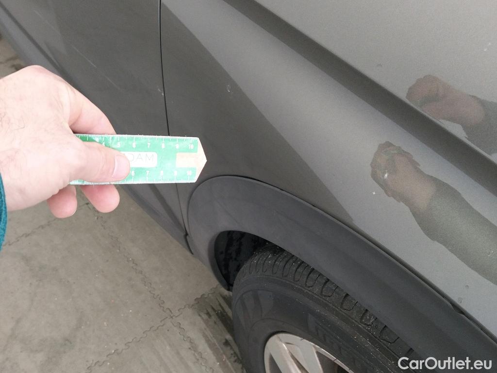  Peugeot  3008 PEUGEOT  / 2016 / 5P / todoterreno 1.5L BlueHDi 96kW (130CV) S&S Active (AC2) #12