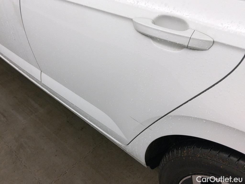  Volkswagen  Polo VOLKSWAGEN  / 2021 / 5P / berlina con portón Life 1.0 TSI 70kW (95CV) #4