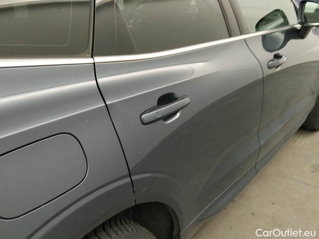  Volvo  XC60 VOLVO  / 2017 / 5P / todoterreno 2.0 B4 D Momentum Pro Auto #3