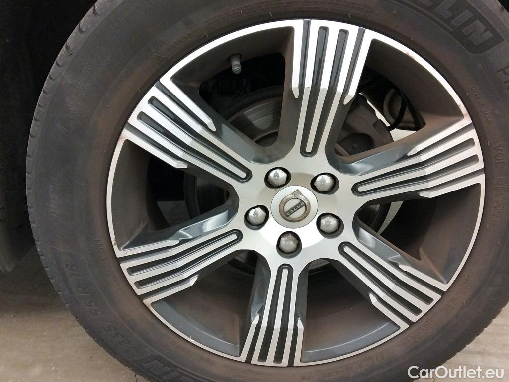  Volvo  XC 40 VOLVO XC40 / 2017 / 5P / todoterreno 2.0 D3 Inscription Auto #19