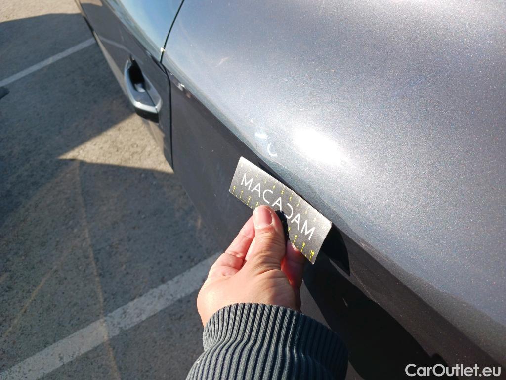  Audi  Q5 AUDI  / 2016 / 5P / todoterreno Design 35 TDI 120kW S tronic (AC) #23