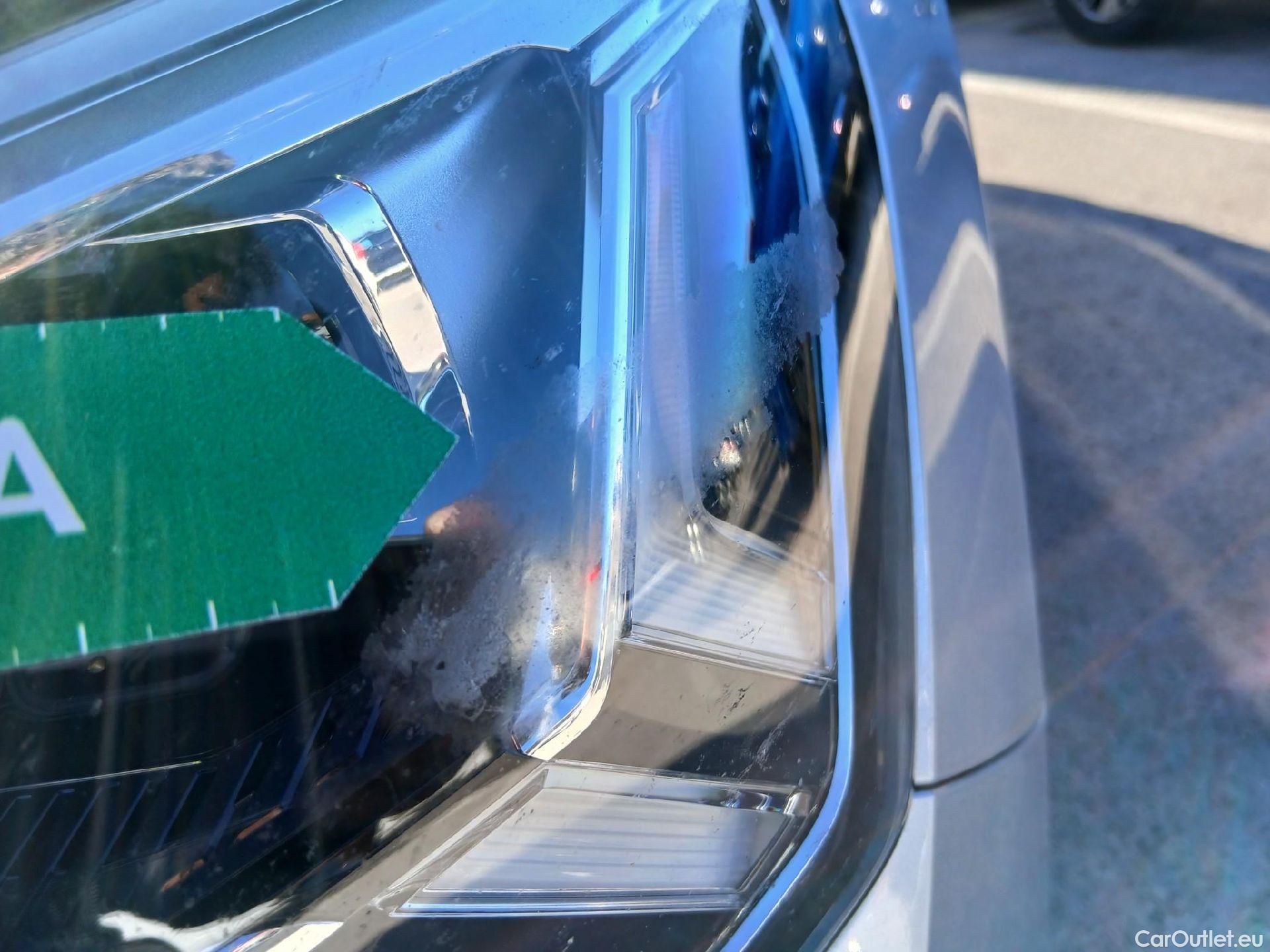  Audi  Q3 AUDI  / 2018 / 5P / todoterreno Advanced 35 TDI 110kW (150CV) #3