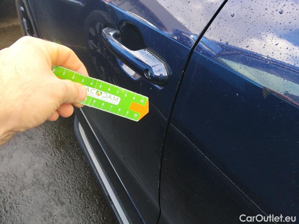  Toyota  RAV4 TOYOTA  / 2018 / 5P / todoterreno 2.5l 220H Style #4