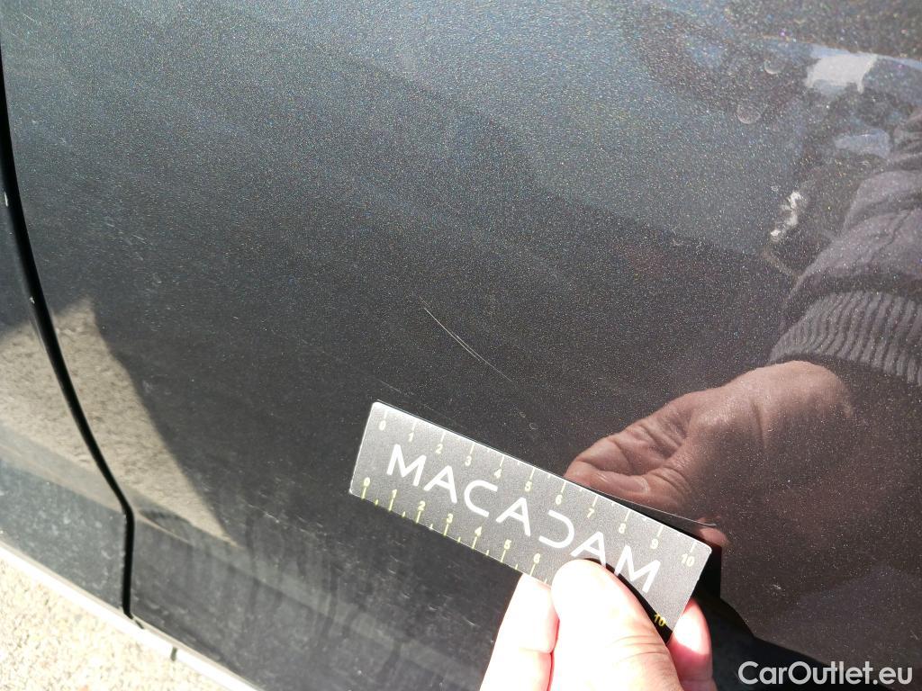  Audi  Q5 AUDI  / 2016 / 5P / todoterreno Design 35 TDI 120kW S tronic (AC) #25