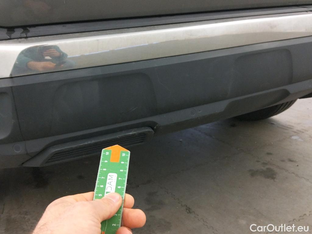  Peugeot  3008 PEUGEOT  / 2016 / 5P / todoterreno 1.5L BlueHDi 96kW (130CV) S&S Active (AC2) #26