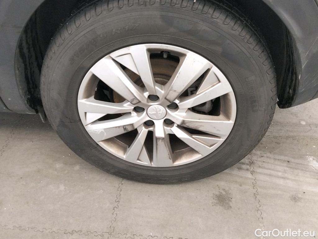  Peugeot  3008 PEUGEOT  / 2016 / 5P / todoterreno 1.5L BlueHDi 96kW (130CV) S&S Active (AC2) #19