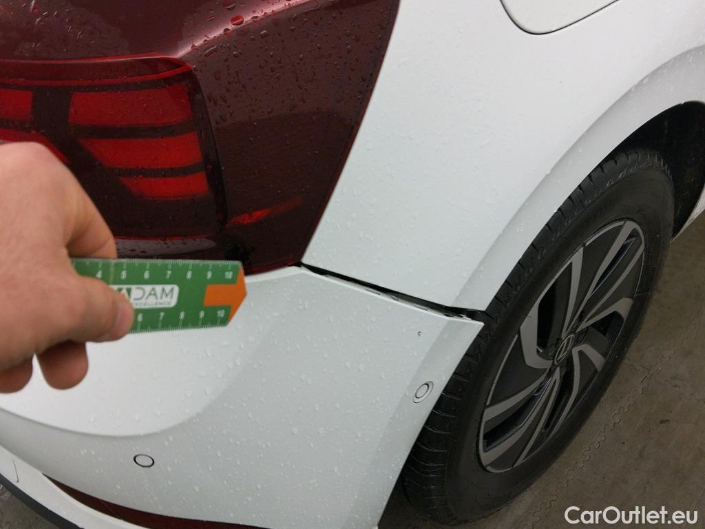  Volkswagen  Polo VOLKSWAGEN  / 2021 / 5P / berlina con portón Life 1.0 TSI 70kW (95CV) #3