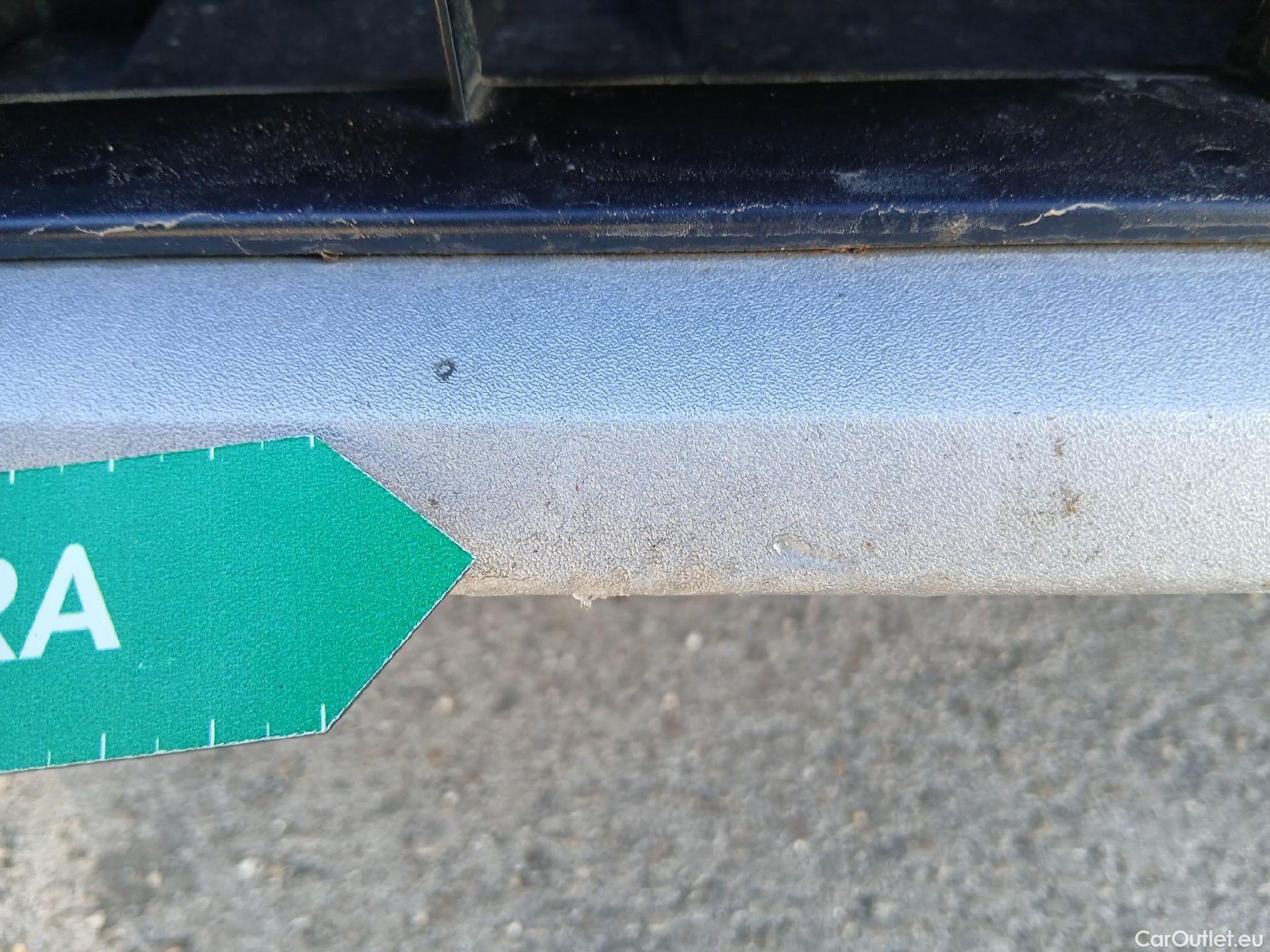  Audi  Q3 AUDI  / 2018 / 5P / todoterreno Advanced 35 TDI 110kW (150CV) #8