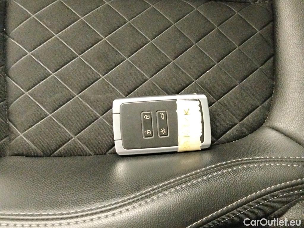  Renault  Kadjar RENAULT  / 2019 / 5P / crossover Zen GPF TCe 103kW (140CV) EDC #3