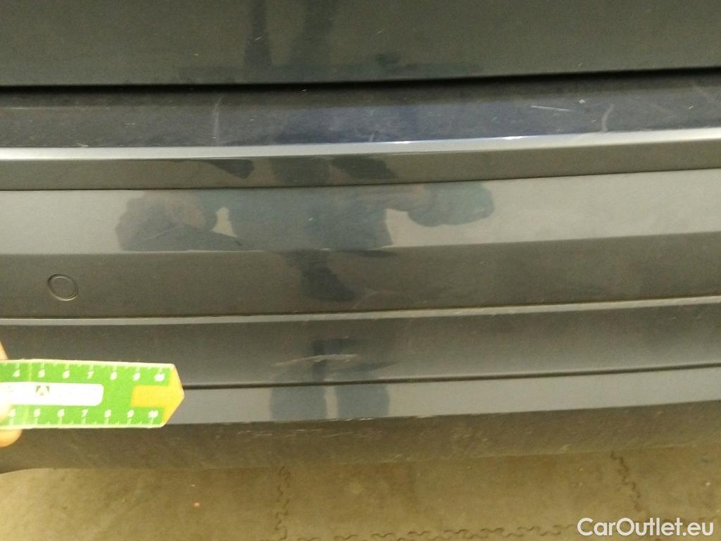  Volvo  XC60 VOLVO  / 2017 / 5P / todoterreno 2.0 B4 D Momentum Pro Auto #10