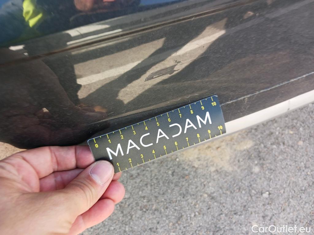  Audi  Q5 AUDI  / 2016 / 5P / todoterreno Design 35 TDI 120kW S tronic (AC) #17