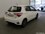  Toyota  Yaris TOYOTA  / 2017 / 5P / berlina con portón 1.5 100H Active #2