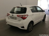  Toyota  Yaris TOYOTA  / 2017 / 5P / berlina con portón 1.5 100H Active #2